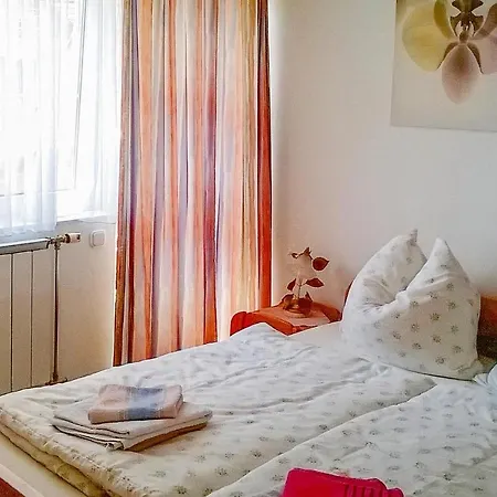 Two-bedroom In דירה